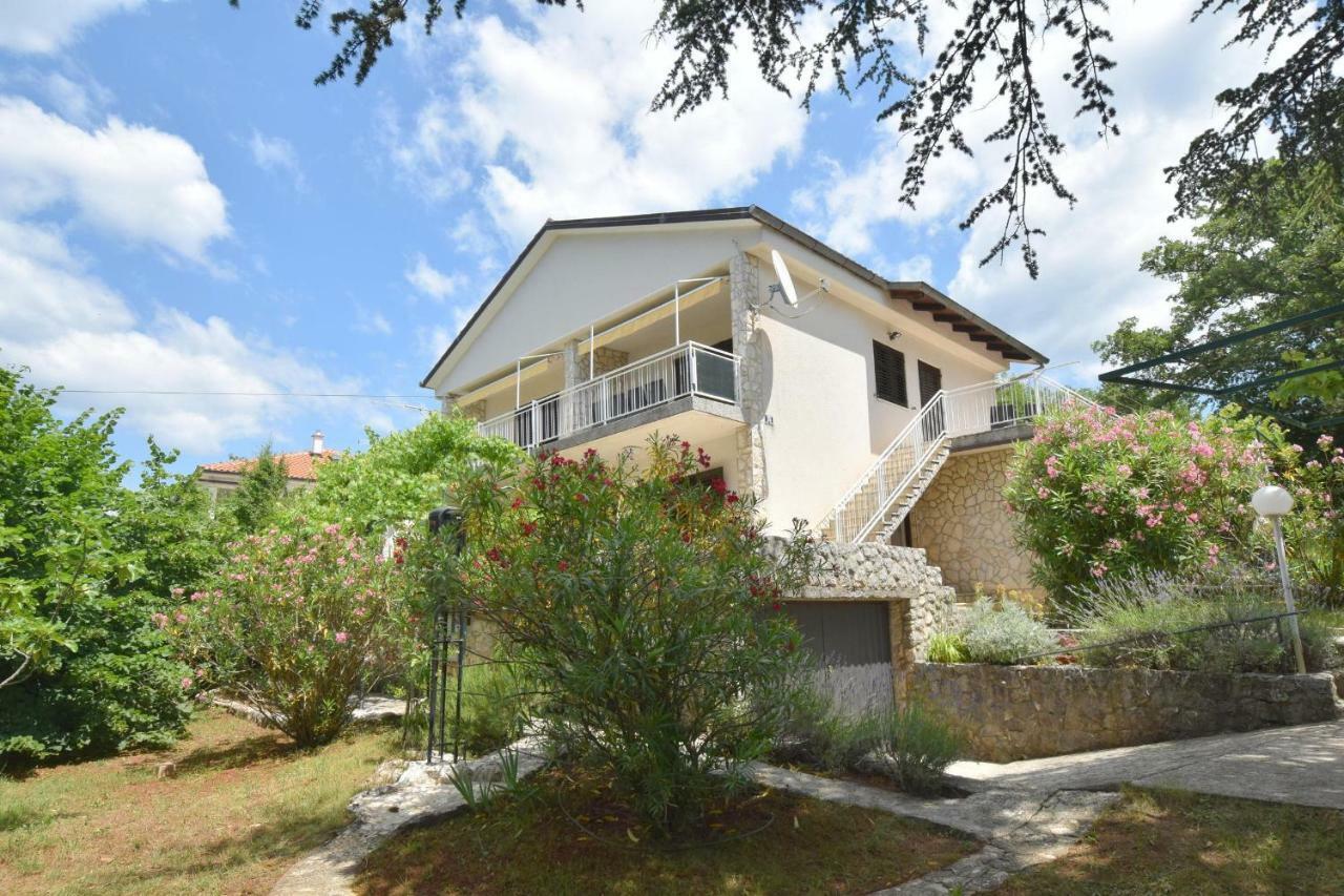 Apartments Jadanec Malinska Buitenkant foto